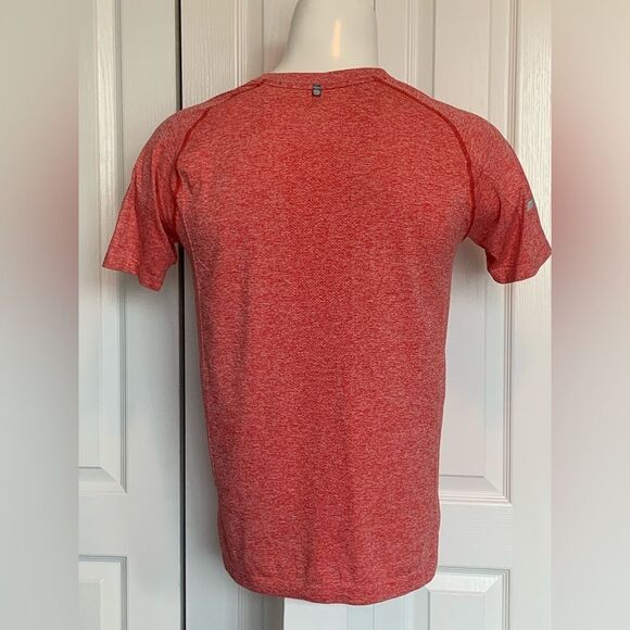 Nike Running Men's Red Athletic Shirt - Picture 2 of 9